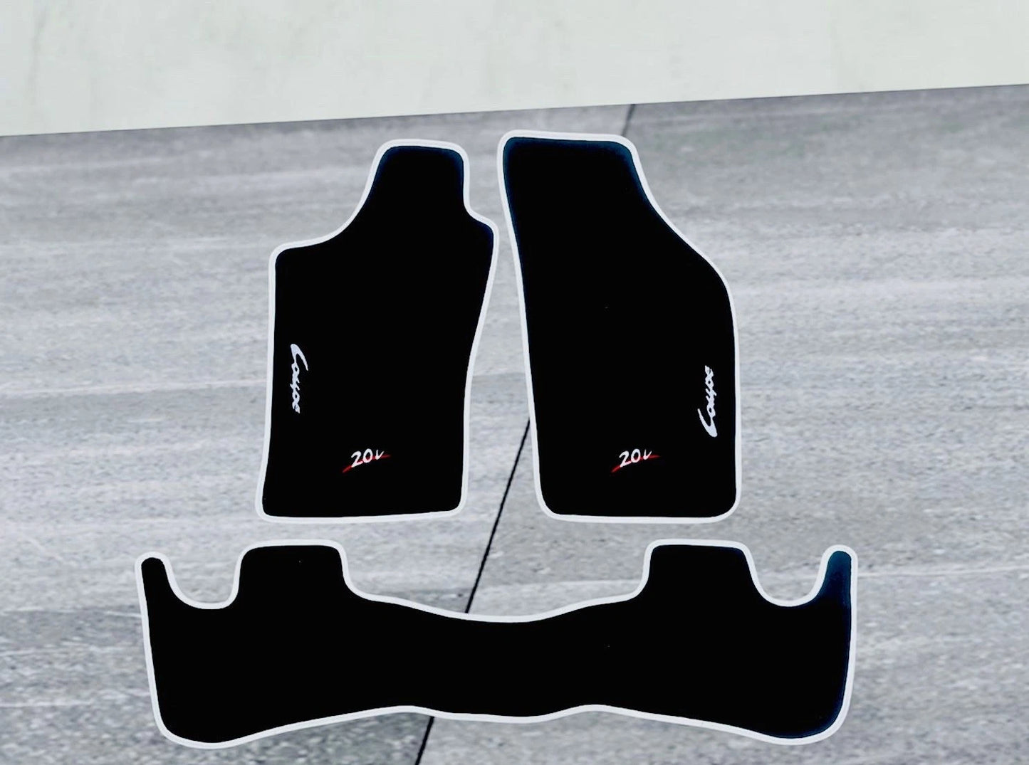 Tappeti Tappetini per Fiat Coupe16V/20VTurbo94-00qualsiasi colore realizzabile