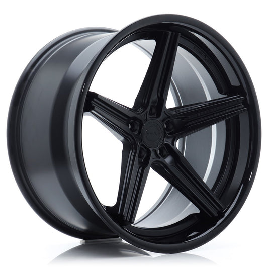 Concaver CVR9 21x9.5" (5 hole custom PCD) ET14-61, Matt Black