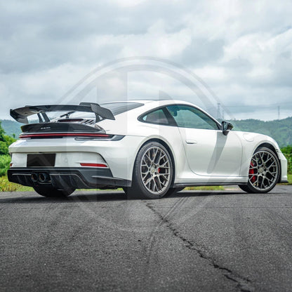Kit estetico PARAURTI ANTERIORE E POSTERIORE Porsche 911 992 2019- GT3 LOOK