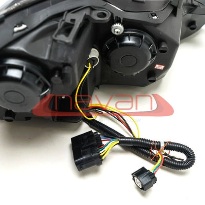 Fari anteriori a LED Navan per Lexus IS220d e IS250 (05-13) - Sequenziali