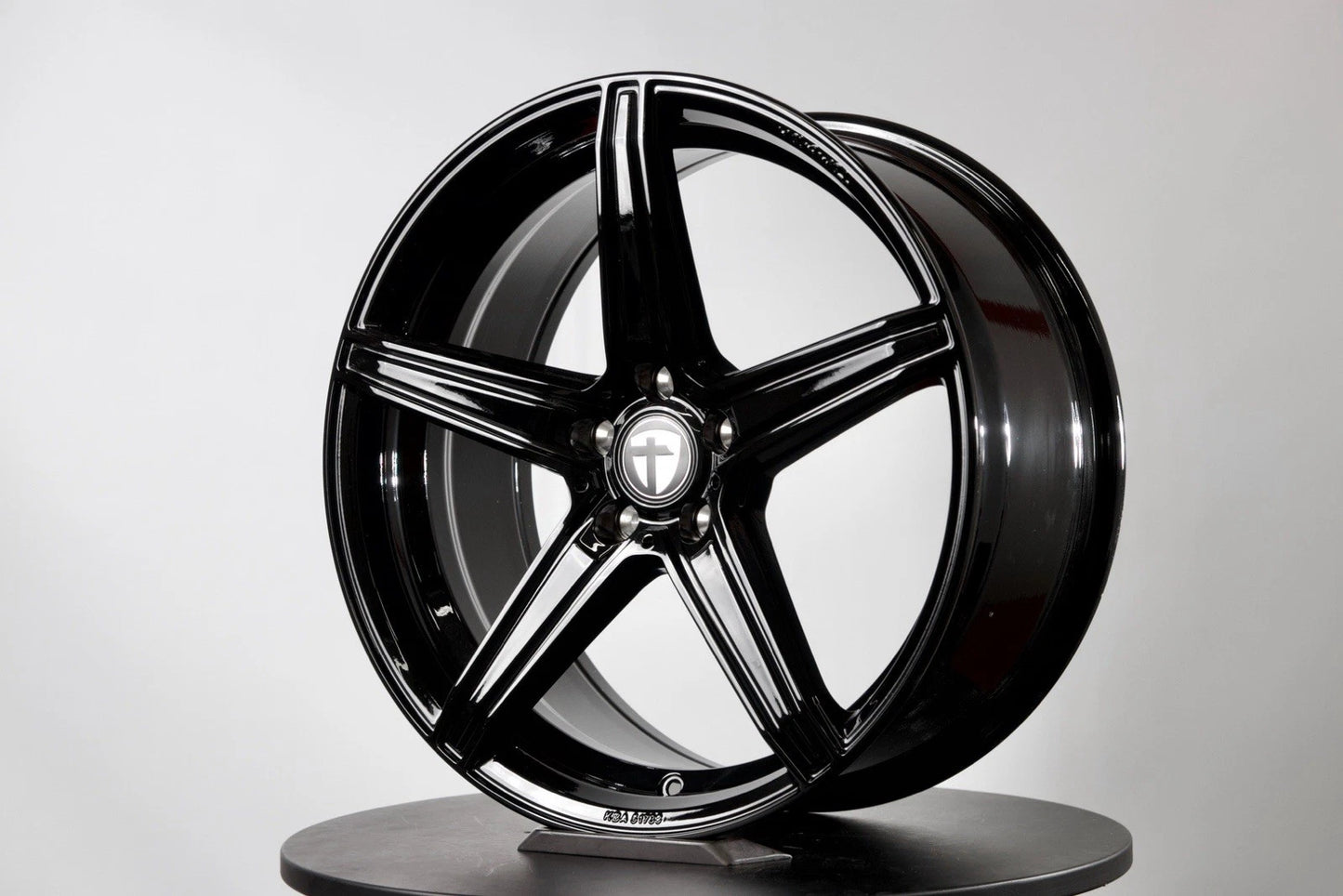 4 Cerchi In Lega TMN BMW serie F e altre 5x120 19 8.5ET35 TUTTI E 4