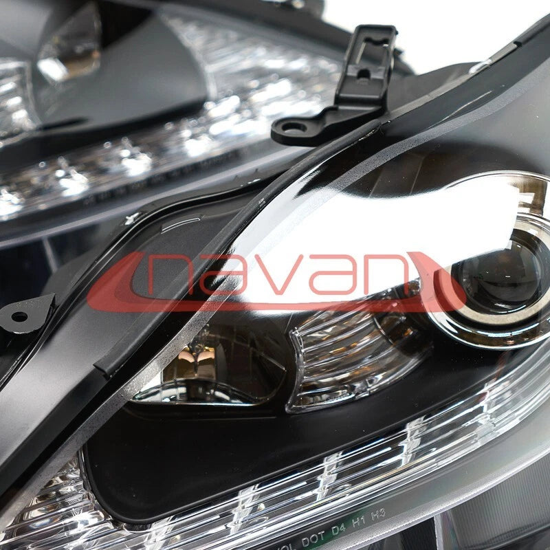 Fari anteriori a LED Navan per Lexus IS220d e IS250 (05-13) - Sequenziali