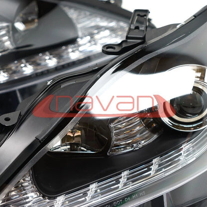 Fari anteriori a LED Navan per Lexus IS220d e IS250 (05-13) - Sequenziali
