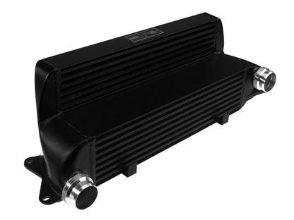 intercooler maggiorato FMIC BMW E60 E61 E63 E64 525D 530D 535D 635 con tubazione